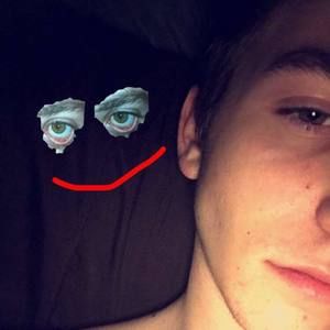 Meet your Posher, Ethan